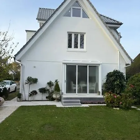 Traumhaus At Timmendorfer Semesterbostad Timmendorfer Strand